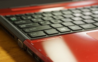 『富士通 FMVバッテリーリコール | Fujitsu Issues a Recall for Laptops』の画像