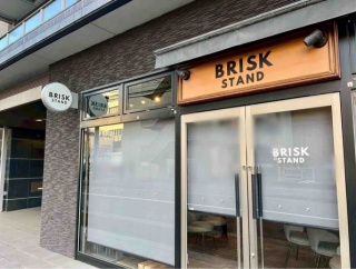 新潟初上陸！日本一になったバーガー！？中央区東大通に『BRISK STAND新潟（ブリスクスタンド）』なるハンバーガー専門店がオープンするらしい。
