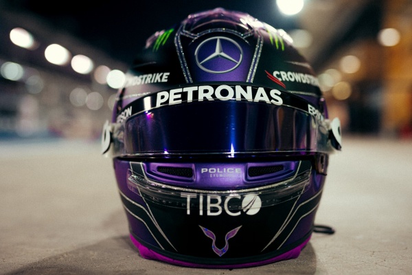 F1通信jp - ルイス・ハミルトンの2021年F1ヘルメット