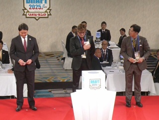 クジを見ない新庄監督 vs 溜めロン藤川監督ｗｗｗｗｗｗ