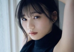 【悲報】今週の工事中、岡本姫奈の生足がすごい