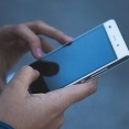 スマホは本当に会話を「盗聴」して広告を出しているのか？　専門調査と最新事例から考える