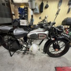 横浜市の英車修理屋FlyerMotorcycleWorkshop