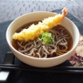天ぷらソバって食べ物としての完成度ものすごく高いよな