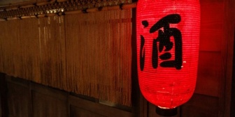 私と飲みたいからと独女が3人での飲み会をセットしているってあり得る？もし本当なら、自分も彼女に気があるから…