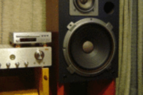 On Age Audio - TRIO LS-606