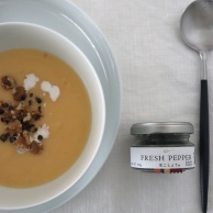 フランスのカフェ風、美しいカフェオレボウル、寒い季節は冷蔵庫の残り野菜であったかポタージュ