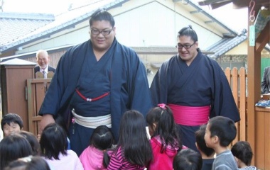 『佐田の富士関･小浜海力士』の画像