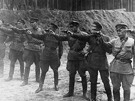 中国軍制服組トップ失脚は「旧ソ連の最高指導者スターリンの大粛清と同じだ」…大東文化大教授！