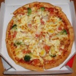 ピザの宅配頼んで1万円札出した結果・・・