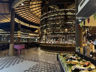 【バッコ ビーチ イタリアン　BACCO BEACH】　at　ジョムティエンビーチ　〜海風×イタリアンの贅沢。オシャレディナー〜