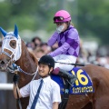 激勝G1オークス！今村聖奈騎手が女性騎手としてクラシック初騎乗初制覇！