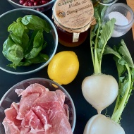 おつまみにぴったり〜カブと生ハムのマリネ