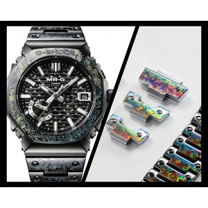 コム デ ギャルソンの「闇市」で限定発売されたコラボG-SHOCK”black