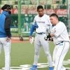 西武山川が日ハム万波に打撃指導「ホームランバッターは希少なんで」