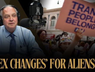 今回のトランプ氏のイエス様になぞらえた生成AI肖像、米宗教界は矢張りボロカス