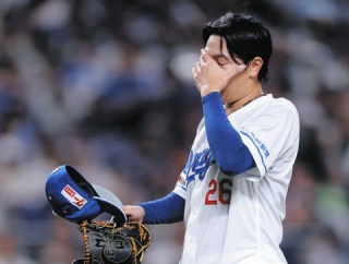 仲地礼亜、今季初登板は危険球退場！井上監督は試合後に2軍降格明言！！