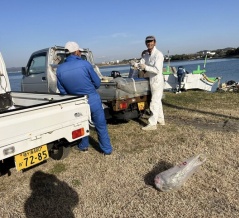 船の整備を横目に　香海岸【The 324Days】2026.1.19