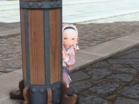 【FF14】「天才すぎる発想」とあるエモートと柱を駆使した「こっそりララフェル」が話題に【参考動画有】