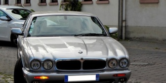 車はジャガーがいいと言った嫁。新車を買ったが、3ヶ月で「欲しい」と漏らしたらしい。よくそんなこと言えるよねと、聞かされた…