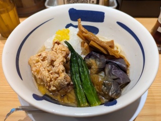 新宿「三田製麺所 歌舞伎町店」鬼おろしぶっかけ冷やし麵