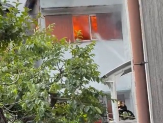【火事情報】大阪府守口市佐太中町付近 建物から炎と煙あがる火災5月23日 #大阪 #守口 #火災