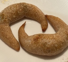 品川駅中「VERACE PANETTERIA-GASTRONOMIA(ヴェラーチェ パネッテリア-ガストロノミア)エキュート品川」店で高級パンを買う