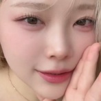 人気女性YouTuberさん、自分史上最高のカラダを披露→◯◯だと叩かれてしまい泣く・・・