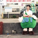 40代フリーターやけど40代から教師になれるかな？今教員って人手不足なんやろ？ブラックには慣れてる