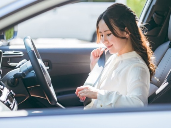 【悲報】若者、マイカー所有率50％以下