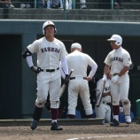 『清宮さん、舐めプで前の打者を敬遠されふてくされる』の画像