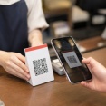 PayPay｢他社クレカは9月から使えません｣