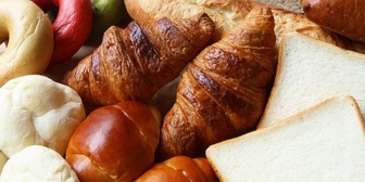 子供がパン大好きでパンをよく食べさせるんだけど添加物が気になる…