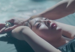 小川彩『阪口珠美のドラマ可愛い』←珠美、首絞めナマ腋丸出しのラブシーン