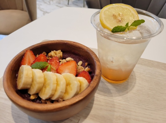 【開店】新しく開店した"AZUICHI cafe(あずいちカフェ)"でクラシックアサイーを食べてスッキリ整ったお話
