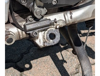 バイクのスタンド折れたことある奴いる？