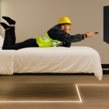 『隠しテレビ付きのフローティングベッドを作ってみた』の画像