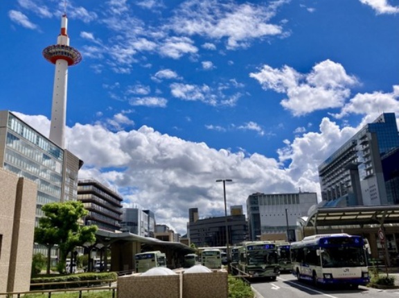 京都市←和風テーマパークとしてはそこそこ楽しいけど「都市」として考えたらワースト級じゃね？