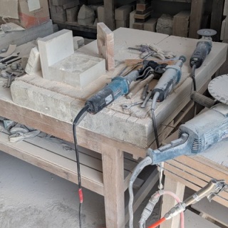 Stone Sculptor　                  Hiroyuki ASAKAWA