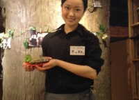 バイトAKBが焼肉IWAでバイトwww