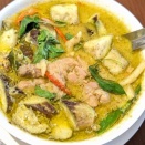 これぞ味と香りの芸術品「シヤートムヤムクンＰ」（上野）の「グリーンカレー」