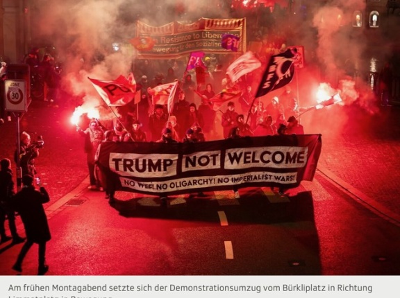 トランプ大統領がダヴォス会議に…反対派は…。