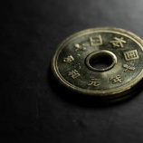 『小銭を使ってトラブル～勝手に落ち込む』の画像