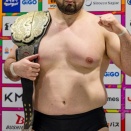 【速報】ウルフアロン　プロレス初陣で一本勝ち！三角締めでEVIL失神　NEVER奪取に会場大熱狂