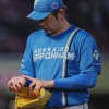 【日本ハム】加藤貴之　右手首に打球直撃の影響で“余力”残して70球降板　6回途中1失点　今季初勝利