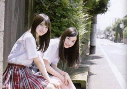 【画像】齋藤飛鳥と佐々木琴子のけしからん生足がｷﾀ━━━━(ﾟ∀ﾟ)━━━━!!