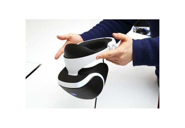 PSVR(610g)首がヤバそう