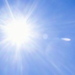 【悲報】熱中症のニュースでマスクして歩いてる人をやたら映すwwwwww