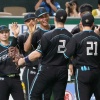 水谷瞬　福岡で涙の凱旋決勝打　9回に左前適時打　ベース上で目頭を押さえ「ゴミが入ったのかな」