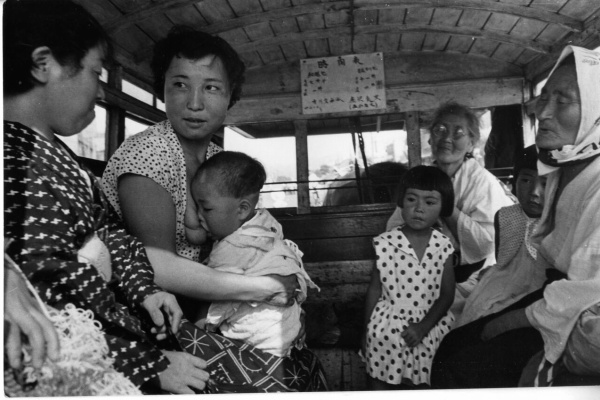 大竹昭子のエッセイ 迷走写真館 一枚の写真に目を凝らす 第101回 ギャラリー ときの忘れもの 大竹昭子のエッセイ 迷走写真館 一枚の写真に目を凝らす 第101回 ギャラリー ときの忘れもの